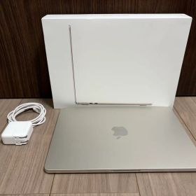 美品MacBook Air M2 13.6 8GB 256GB スターライト