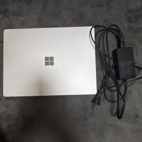 Microsoft Surface Laptop GO 本体
