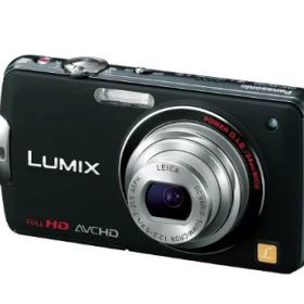 【中古】「非常に良い」パナソニック デジタルカメラ LUMIX FX700 エクストラブラック DMC-FX700-K 1410万画素 光学5倍ズーム 広角24mm 3.0型タッチパネル液晶 フルHD動画