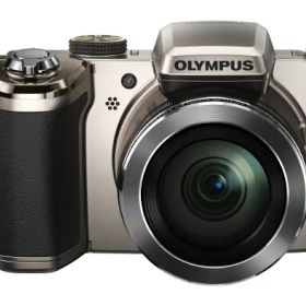【中古】(非常に良い)OLYMPUS デジタルカメラ STYLUS SP-820UZ 1400万画素CMOS 光学40倍ズーム 広角22.4mm シルバー SP-820UZ SLV
