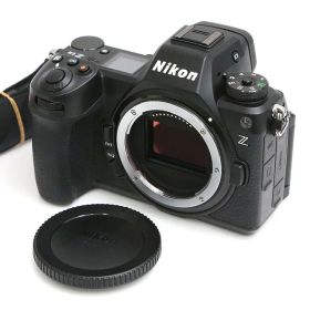 【中古】【良品】ニコン Z6III ボディ（センサー清掃済み） CA01-B5872-2S3 Nikon Zマウント フルサイズ 5軸手ブレ補正 EVF 中古