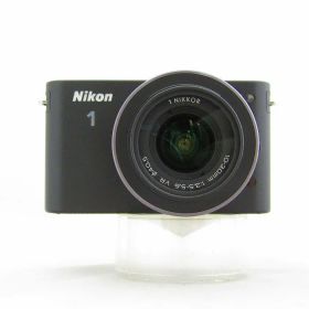 【中古】 (ニコン) Nikon ニコン 1 J1 ズームレンズキツト ブラツク【中古カメラ デジタル一眼】 ランク：B