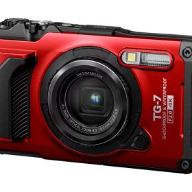【送料無料】OLYMPUS TG-7 RED デジタルカメラ Tough TG-7 （レッド）【在庫目安:お取り寄せ】