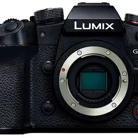 【中古】（新古品） パナソニック(Panasonic) ミラーレス一眼カメラ ルミックス GH6 ボディ ブラック DC-GH6