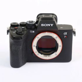 【中古】 (ソニー) SONY ILCE-7RM5 アルフア7R V ボデイ【中古カメラ デジタル一眼】 ランク：AB