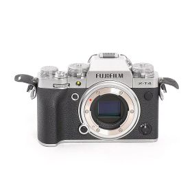 【中古】 (フジフイルム) FUJIFILM X-T4 S シルバー ボディ【中古カメラ デジタル一眼】 ランク：AB