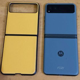 Motorola razr 40 折りたたみスマートフォン 本体 訳あり