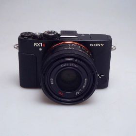 【中古】 (ソニー) SONY DSC-RX1RM2【中古カメラ コンパクトデジカメ】 ランク：C