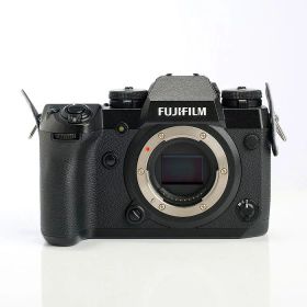 【中古】 (フジフイルム) FUJIFILM X-H1 ボディ【中古カメラ デジタル一眼】 ランク：AB