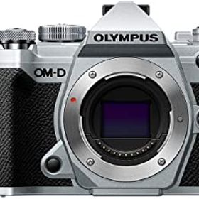 【中古】(非常に良い)OLYMPUS OM-D E-M5 Mark III ボディシルバー ミラーレス一眼カメラ