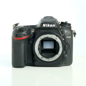 【中古】 (ニコン) Nikon D7200 ボディ【中古カメラ デジタル一眼】 ランク：AB