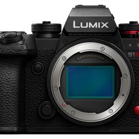 【10年間保証付き】[パナソニック]LUMIX DC-S1RM2 ボディ