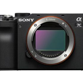 【ポイント10倍】 SONY デジタル一眼カメラ α7C ILCE-7C ボディ [ブラック] [タイプ：ミラーレス 画素数：2530万画素(総画素) 2420万画素(有効画素) 撮像素子：フルサイズ 35.6mm×23.8mm CMOS 重量：424 g] 【P10倍】