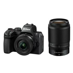 【ダイヤ・プラチナ会員様限定！エントリーでポイント10倍！】【新品 保証開始済み品】Nikon Z50II ダブルズームキット