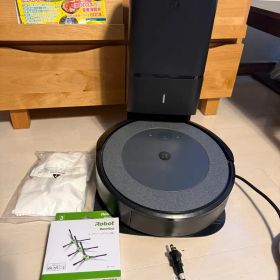 iRobot ルンバ i3+（クリーンベース付き）