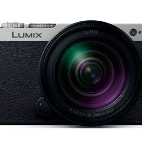 【ポイント10倍】 パナソニック デジタル一眼カメラ LUMIX DC-S9H-S 高倍率ズームレンズキット [ダークシルバー] [タイプ：ミラーレス 画素数：2530万画素(総画素) 2420万画素(有効画素) 撮像素子：フルサイズ 35.6mm×23.8mm CMOS 重量：403 g] 【P10倍】