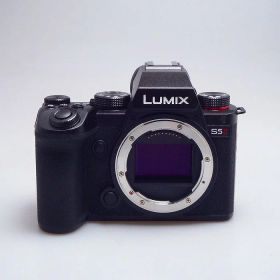 【中古】 (パナソニック) Panasonic DC-S5M2【中古カメラ デジタル一眼】 ランク：AB