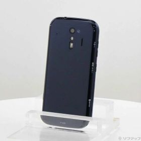【中古】FUJITSU(富士通） らくらくスマートフォン 32GB ネイビー F-42A docomoロック解除SIMフリー 【251-ud】