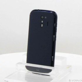 【中古】FUJITSU(富士通） らくらくスマートフォン 32GB ネイビー F-42A docomoロック解除SIMフリー 【368-ud】