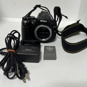 【美品】Nikon D5000 ボディ 充電器付き