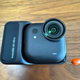 美品 動作確認済 Insta360 GO Ultra ブラック