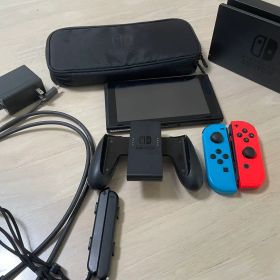 Nintendo Switch 本体 キャリングケース付き 動作確認済み