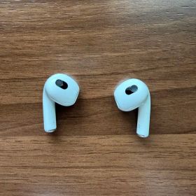 Apple Airpods 第3世代