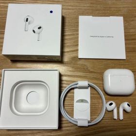 Apple AirPods 第3世代