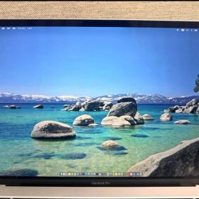 Apple MacBook Pro 16インチ 本体