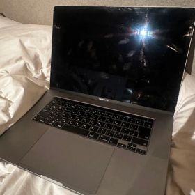 2019 MacBook Pro 16インチ i7 16gb 512gb