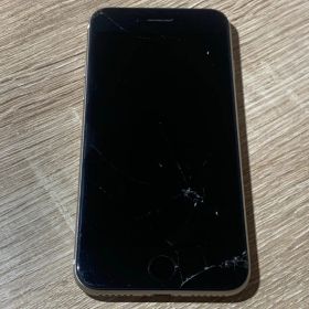 2428 iPhone SE (第3世代) 64GB ホワイト ジャンク品【ネ】