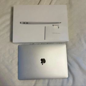 M1 MacBook Air 16GB 2TB 13インチ USキーボード