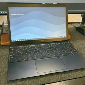 値段交渉可 超薄型ノートPC ASUS zenbook3
