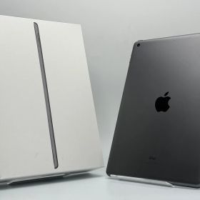 【箱付き中古C】iPad 第8世代 128GB スペースグレイ Wi-Fi バッテリー【92%】