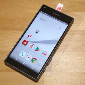 XPERIA Z5 Compact SO-02H(K)保護ガラス付SIMロック解
