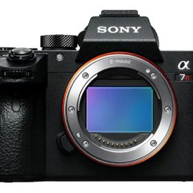 【ポイント10倍】 SONY デジタル一眼カメラ α7R III ILCE-7RM3A ボディ [タイプ：ミラーレス 画素数：4360万画素(総画素) 4240万画素(有効画素) 撮像素子：フルサイズ 35.9mm×24mm CMOS 重量：572 g] 【P10倍】