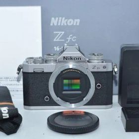 260726★ほぼ新品★Nikon ミラーレス一眼カメラ Z fc ボディ Zfc シルバー