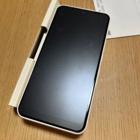 未使用 arrows We F-51B ホワイト docomo 本体 新品