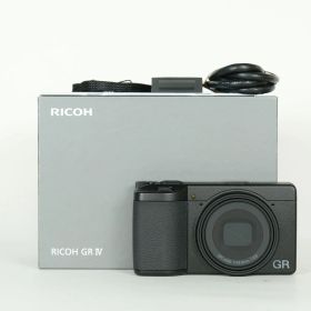 [美品 | シャッター数3,930回] RICOH GR IV | コンパクトデジタルカメラ