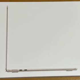 Apple MacBook Air (M2, 2022)