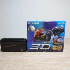 Fujifilm FinePix Real 3D W3 デジカメ 6862