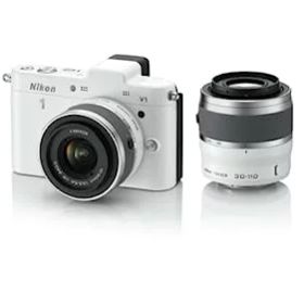 【中古】（非常に良い）Nikon ミラーレス一眼カメラ Nikon 1 (ニコンワン) V1 (ブイワン) ダブルズームキット ホワイト N1 V1WZ WH