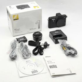 【中古 動作確認済】 Nikon ミラーレス一眼カメラ Nikon 1 V1 薄型レンズキット ブラックN1 V1ULK BK デジカメ 入学式 入園式 卒業式 卒園式 歓迎会 送迎会 自撮り セルフィー 花見 旅行 ブラブラ 思い出 想い出 日常 Vlog カメラ男子 カメラ女子