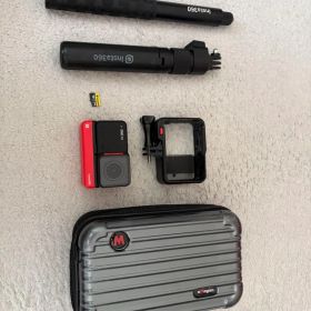 Insta360 ONE RS