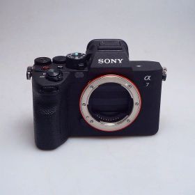 【中古】 (ソニー) SONY α7IV ILCE-7M4【中古カメラ デジタル一眼】 ランク：AB