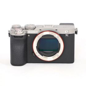 【中古】 (ソニー) SONY ILCE-7CM2 α7CII ボディ シルバー【中古カメラ デジタル一眼】 ランク：AB