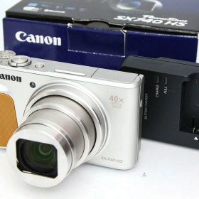 【中古】【美品】キヤノン PowerShot SX740 HS [シルバー] CA01-R6072-2P3 CANON キヤノン PowerShot 4K対応 顔認識 手ブレ補正