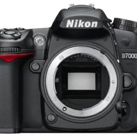 【中古】 Nikon デジタル一眼レフカメラ D7000 ボディー