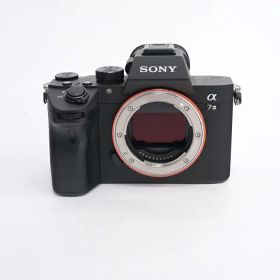 【中古】 (ソニー) SONY α7 III (ILCE-7M3) ボディ【中古カメラ デジタル一眼】 ランク：B