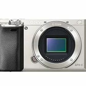 【中古】【39shop】SONY★ミラーレス一眼 α6000 パワーズームレンズキット E PZ 16-50mm F3.5-5.6 OSS シルバー ILCE-6000L S（良い）